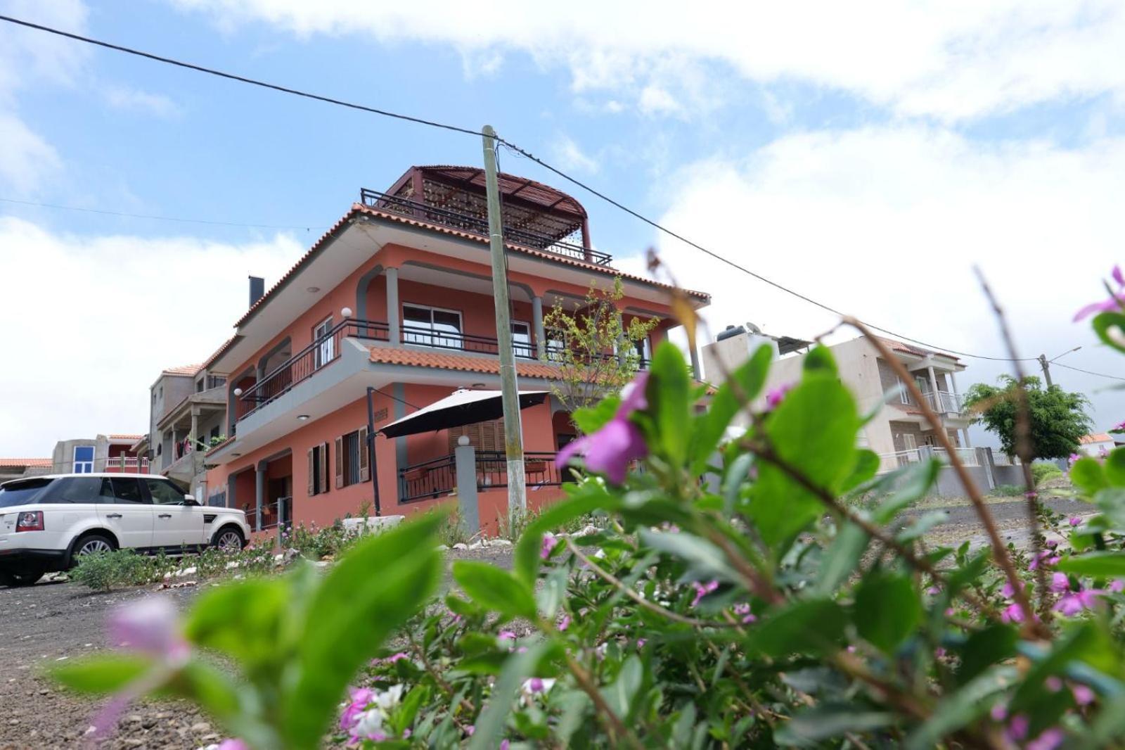 Tarrafal House 외부 사진